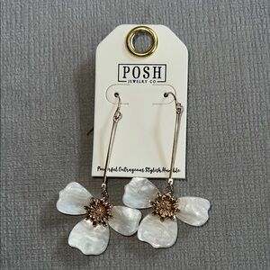 POSH White Pearl Floral Drop Earrings with Gold Centers